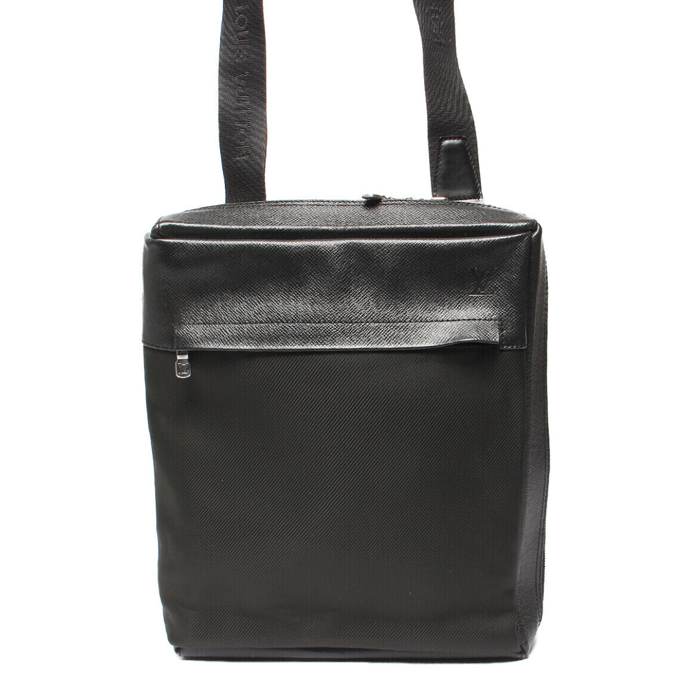 Louis Vuitton Beluga Taiga Shoulder Bag